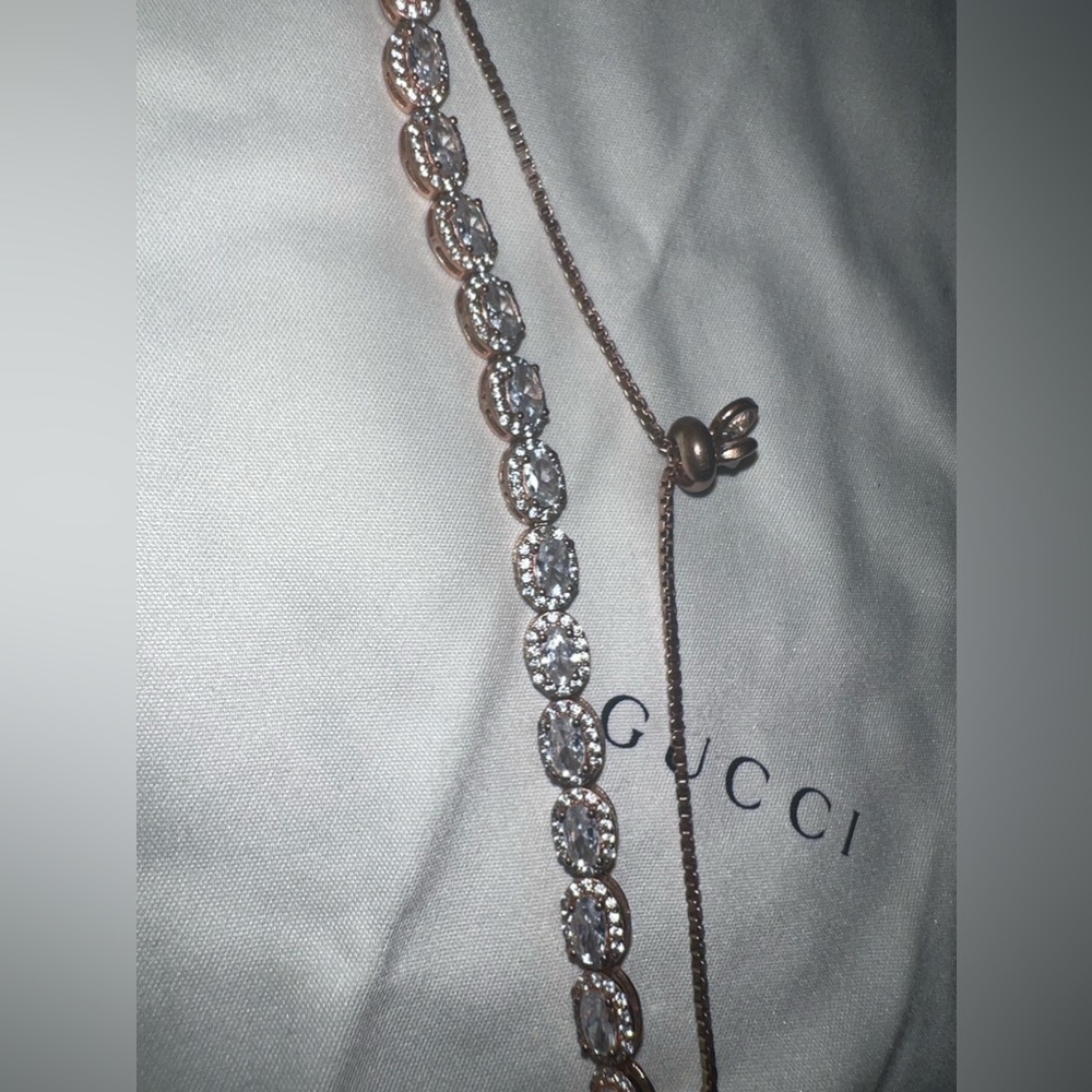 Women’s bracelet